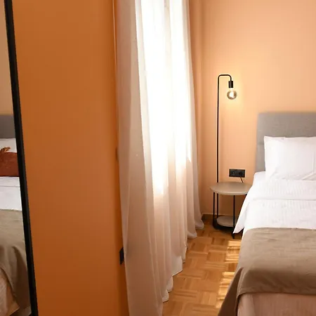 Apartment Alkmini *